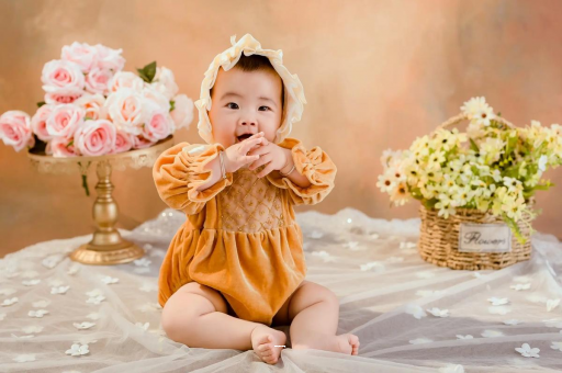 天津宝宝几岁可以喝纯牛奶